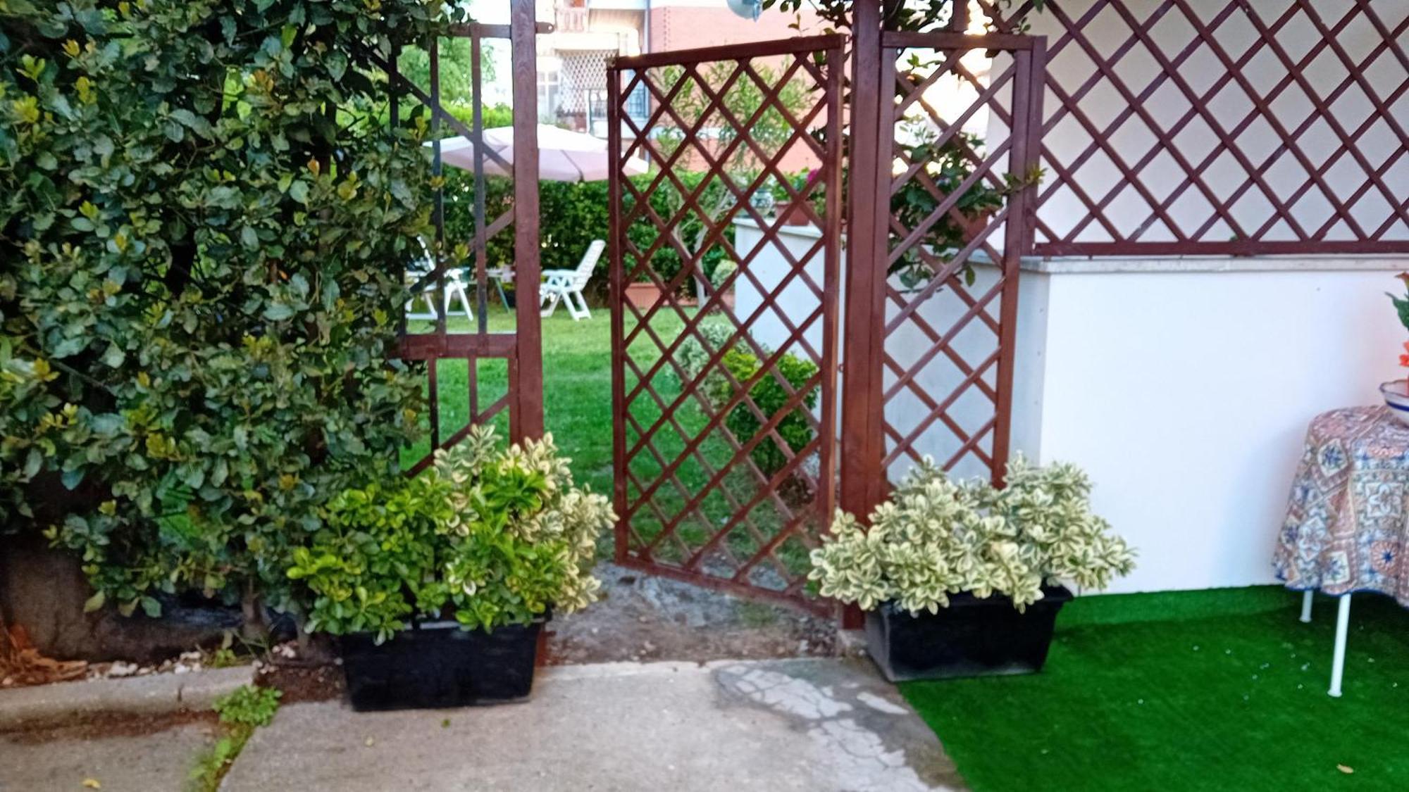 Il Giardino Del Sole Acomodação com café da manhã Ascoli Piceno Exterior foto