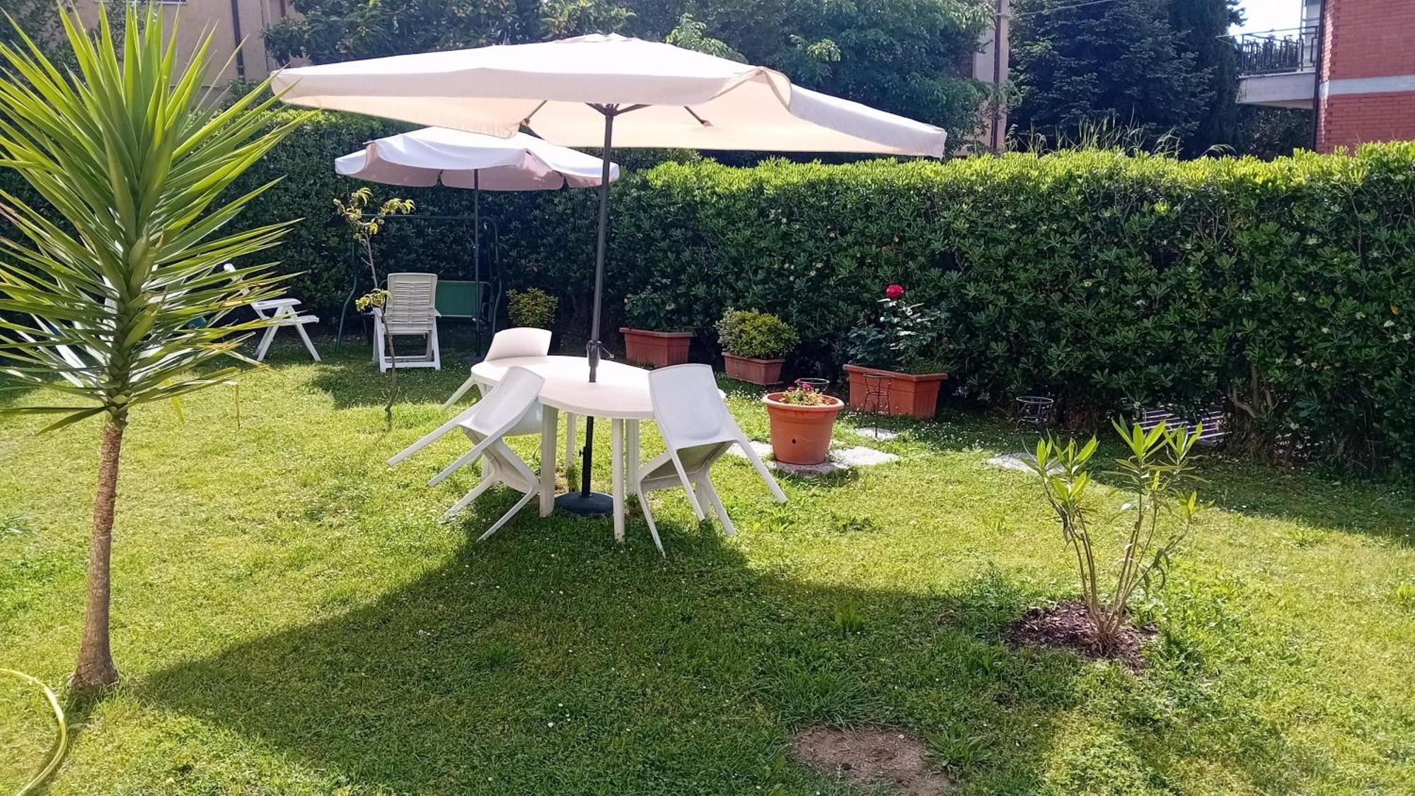 Il Giardino Del Sole Acomodação com café da manhã Ascoli Piceno Exterior foto